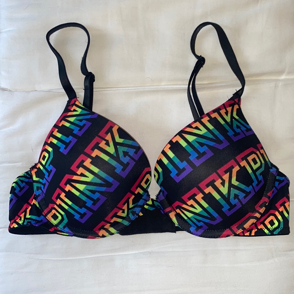 PINK wear everywhere push-up bra